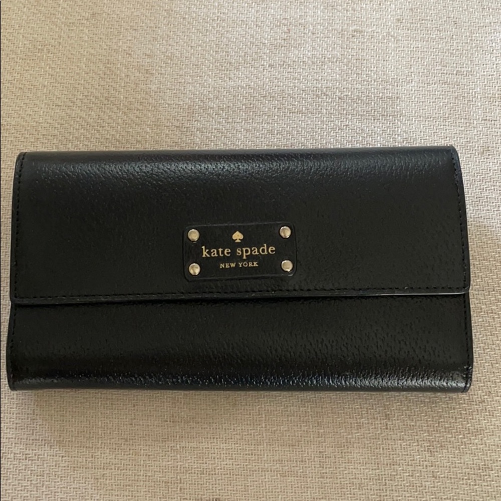 Black Kate Spade Wellesley Jean Wallet